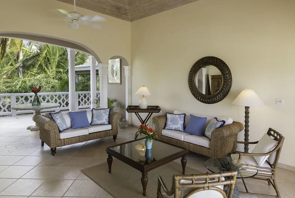 Hotell Curtain Bluff Resort Old Road